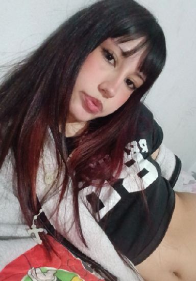 live text chat with girls — Tina soft studio portrait